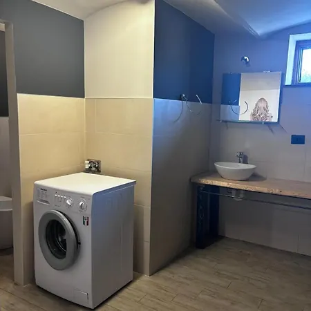 Apartament Mam Recording